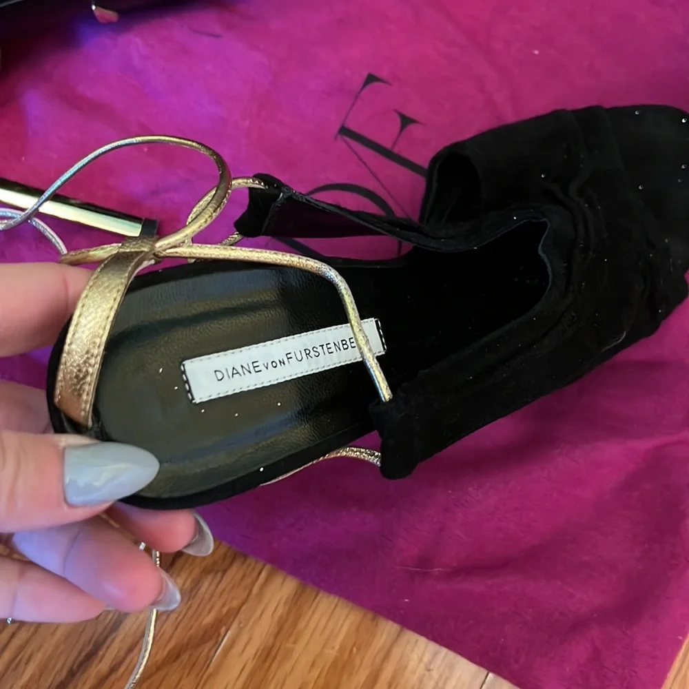 Perfect party set: DV gladiator high heel sandals + zara bucket bag - Picture 5 of 11